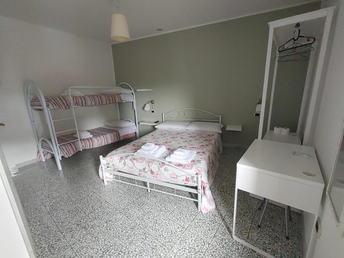Borgo Sciugolo Bed & Breakfast Baselice Bagian luar foto