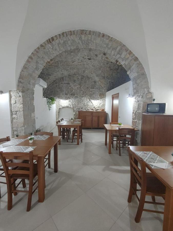 Borgo Sciugolo Bed & Breakfast Baselice Bagian luar foto
